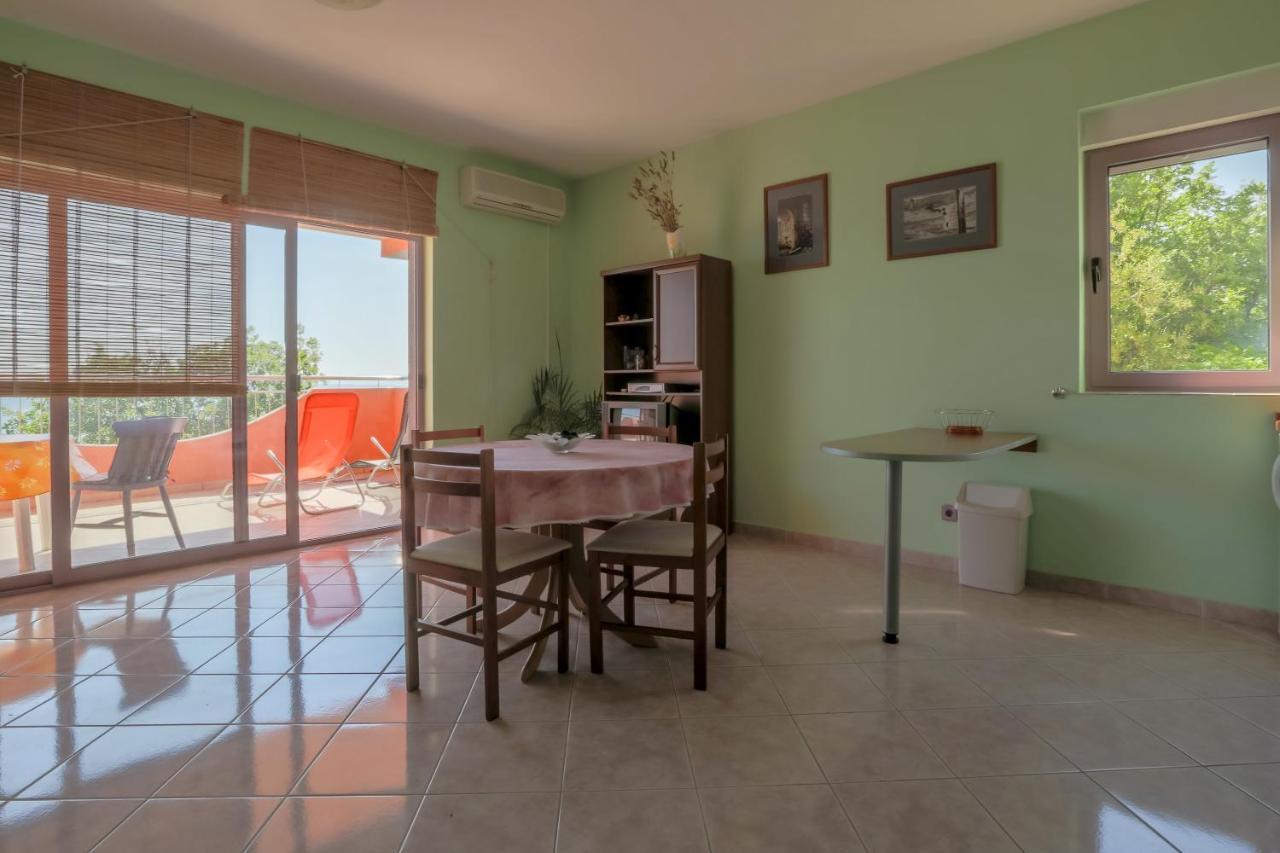 Apartmani Rino Драмаль Екстер'єр фото