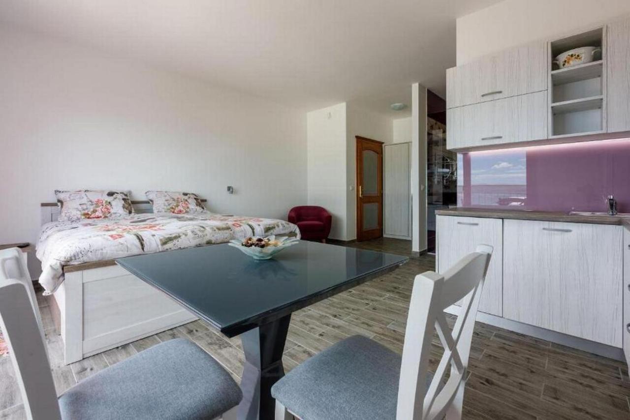 Apartmani Rino Драмаль Екстер'єр фото