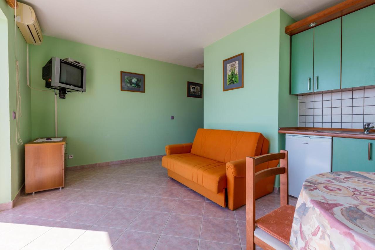 Apartmani Rino Драмаль Екстер'єр фото