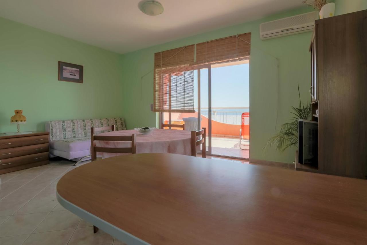 Apartmani Rino Драмаль Екстер'єр фото