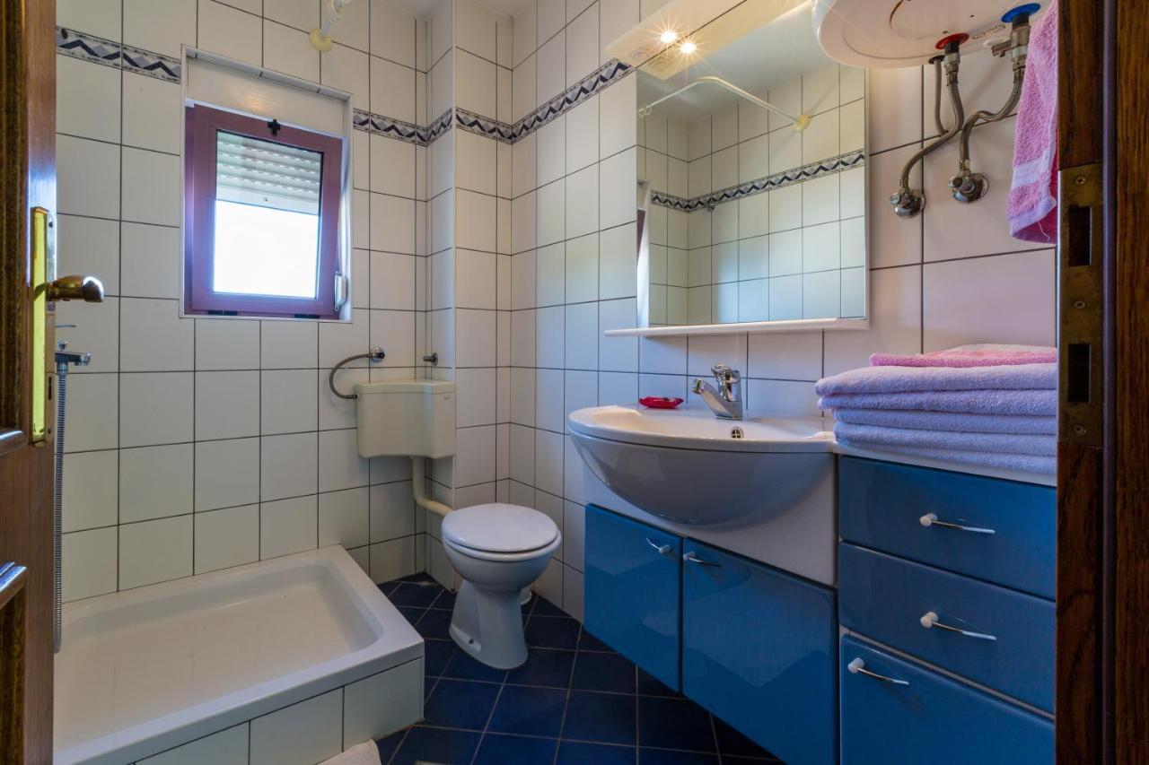 Apartmani Rino Драмаль Екстер'єр фото